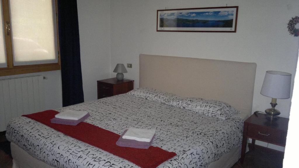 Lo Scoiattolo E La Noce Bed and Breakfast Stresa Habitación foto